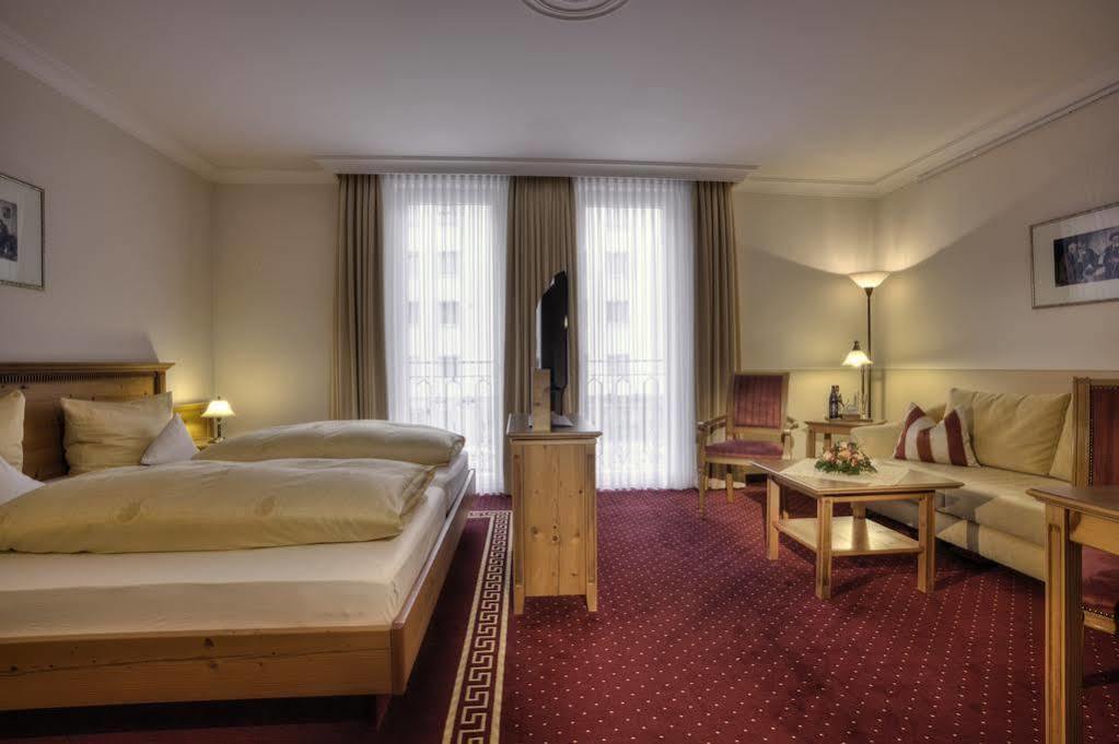 Hotel & Gaststaette Zum Erdinger Weissbraeu Munich Exterior photo